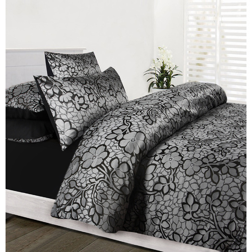 Accessorize EMMA Quilt Cover Set Black Double